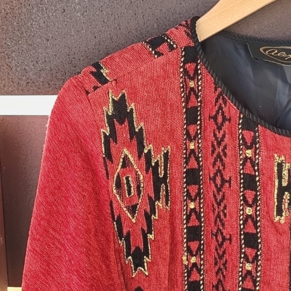 VTG | Southwestern Aztec Jacket - Picture 3 of 12